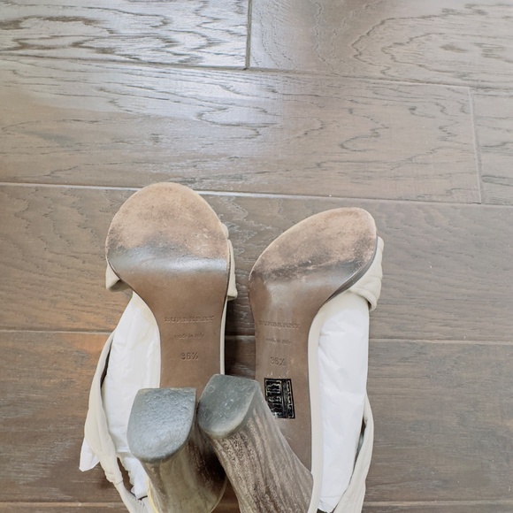 Burberry Sandals - Picture 7 of 8